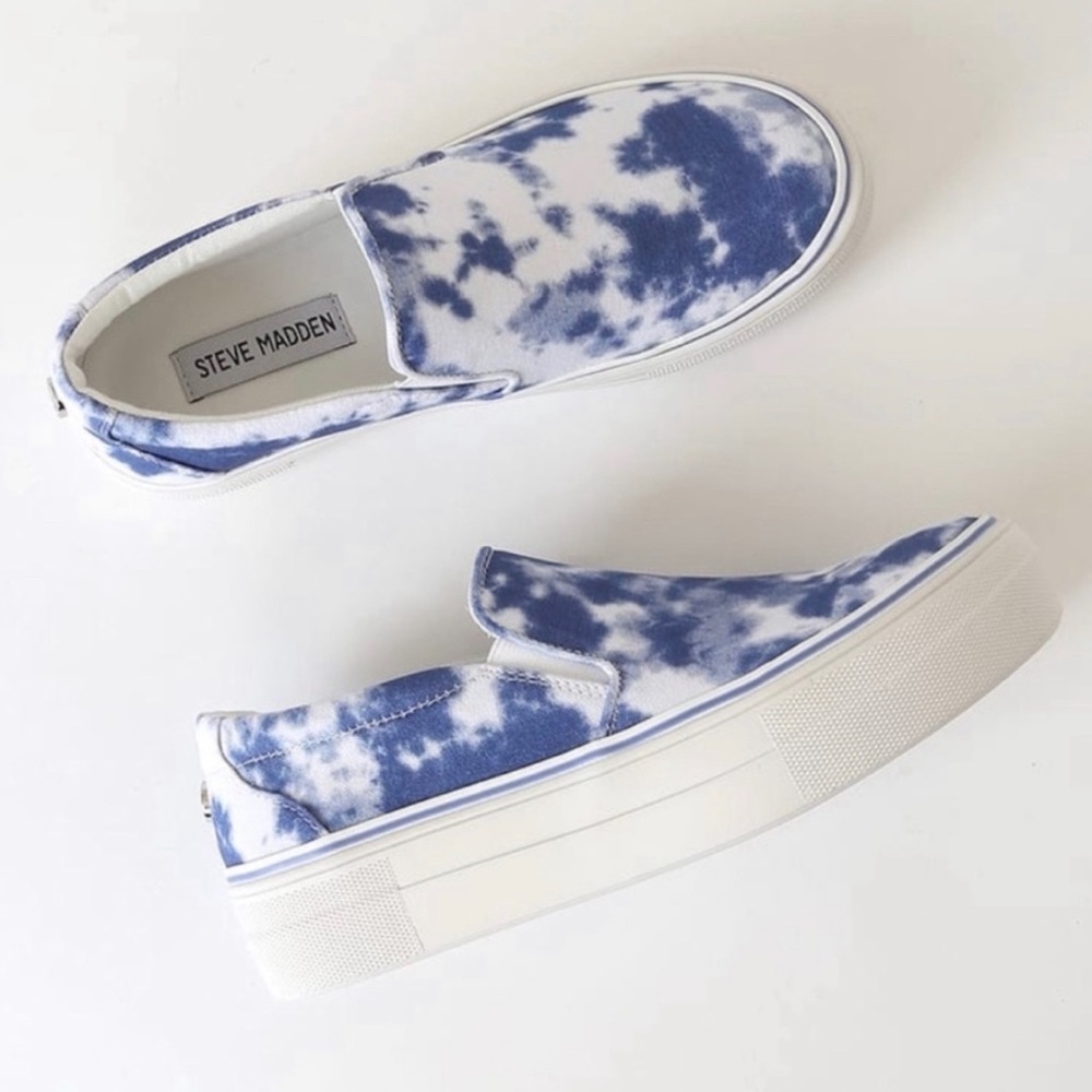 Steve Madden Gills-C Blue white tie dye platform slip on Sneakers